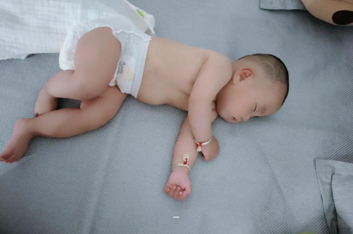 张掖怀孕肚子撑的难受